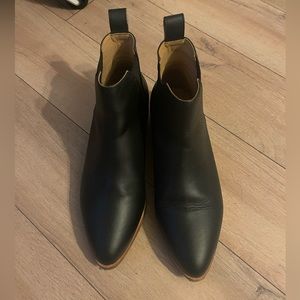 Nisolo chukka Boots.